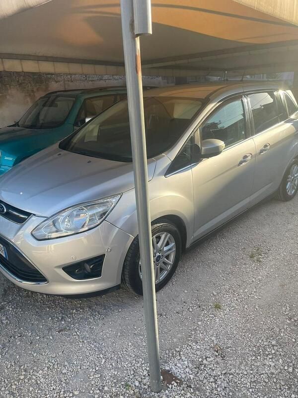 Usata Ford C-MAX Business Edition 115 CV (84 kW) 2015 Grigio Monovolume