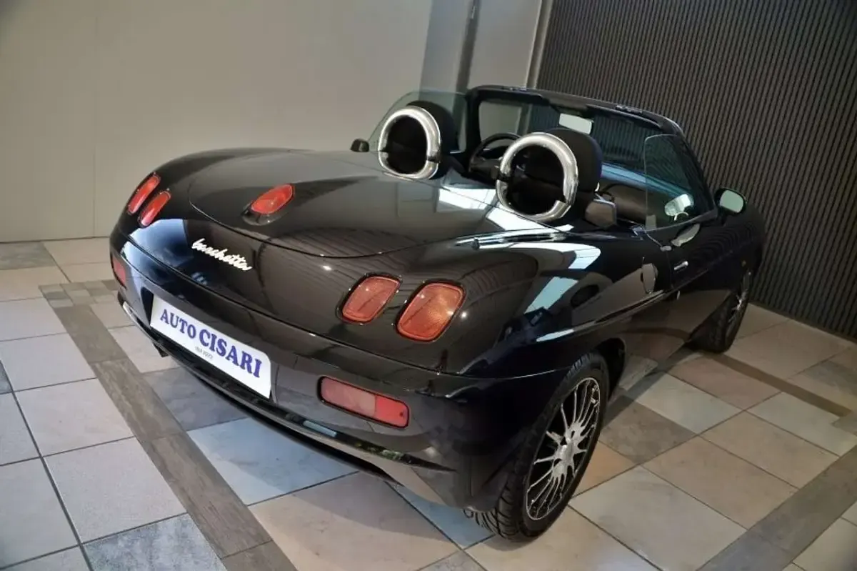 Usata Fiat Barchetta 131 CV (96 kW) 2002 Nero Cabrio