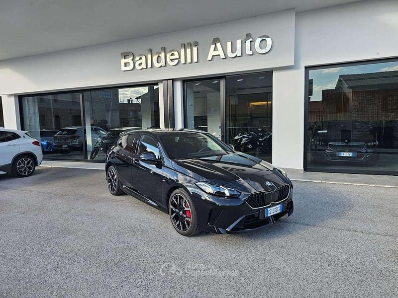 Usata BMW 118 M Sport 150 CV (110 kW) 2025 Nero metallizzato Utilitaria