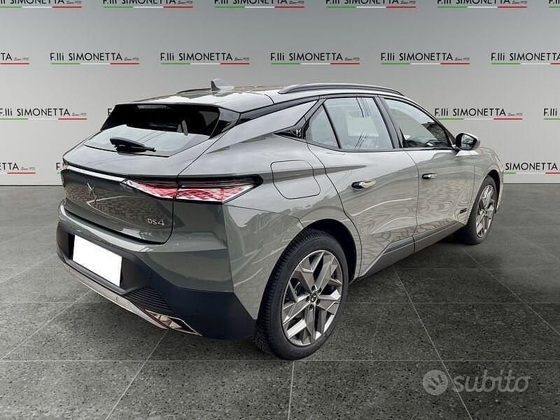 Usata DS Automobiles DS4 Crossback Trocadero 131 CV (96 kW) 2023 Grigio SUV