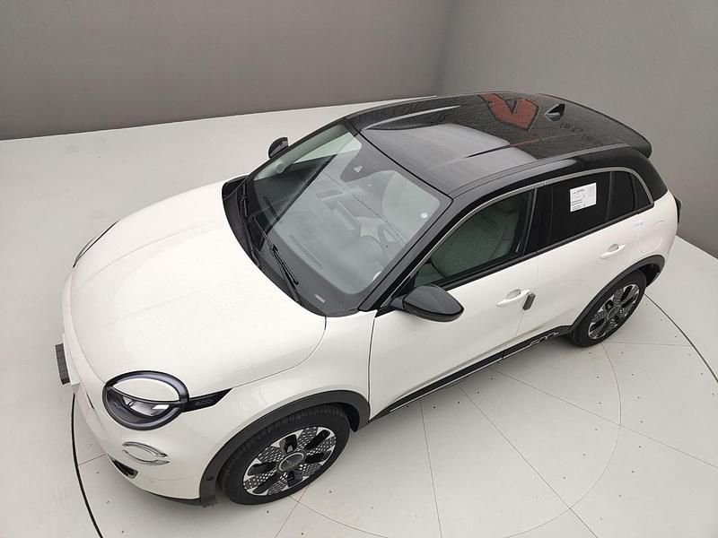 Nuova Fiat 600 La Prima 110 CV (80 kW) 2025 Bianco SUV