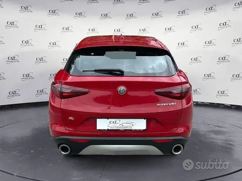 Usata Alfa Romeo Stelvio Super 179 CV (131 kW) 2018 Rosso SUV