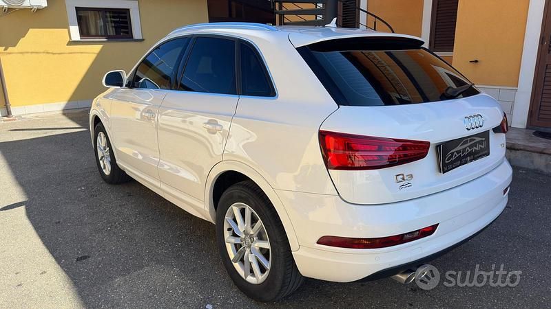 Begagnad Audi Q3 Sport 120 HK (88 kW) 2016 Vit SUV