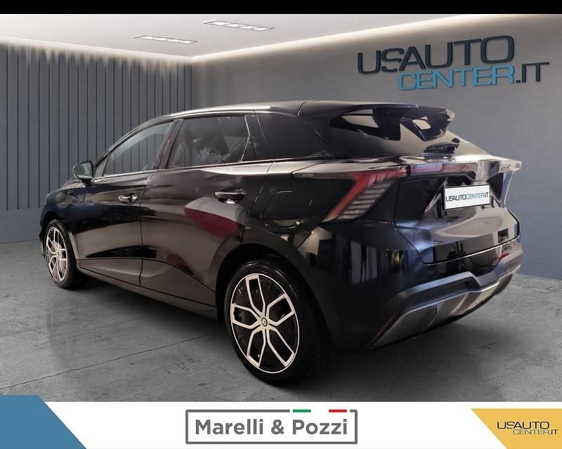 Nuova MG MG4 EV 2025 Utilitaria