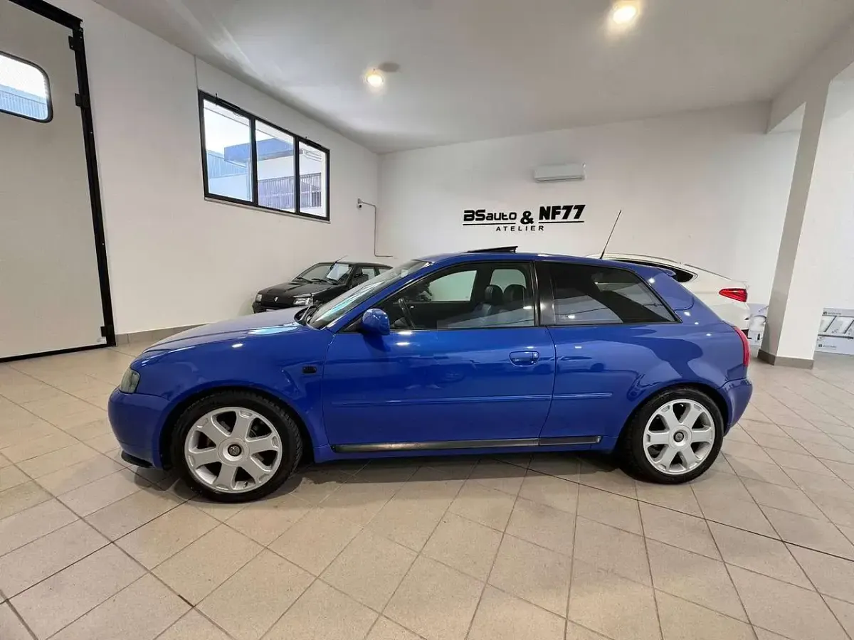Usata Audi S3 209 CV (153 kW) 1999 Blu nogaro Utilitaria