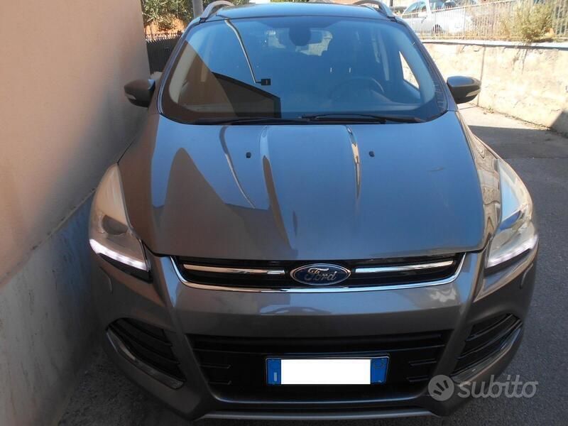 Usata Ford Kuga Titanium 163 CV (119 kW) 2013 Grigio SUV