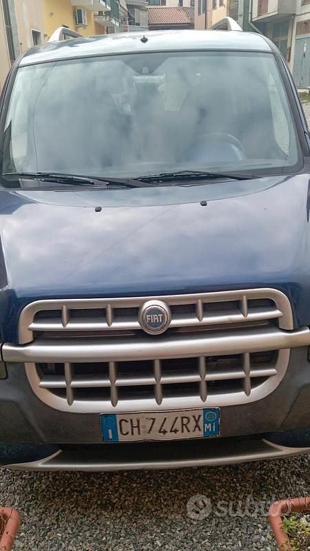 Usata Fiat Doblò 2003 Blu Monovolume