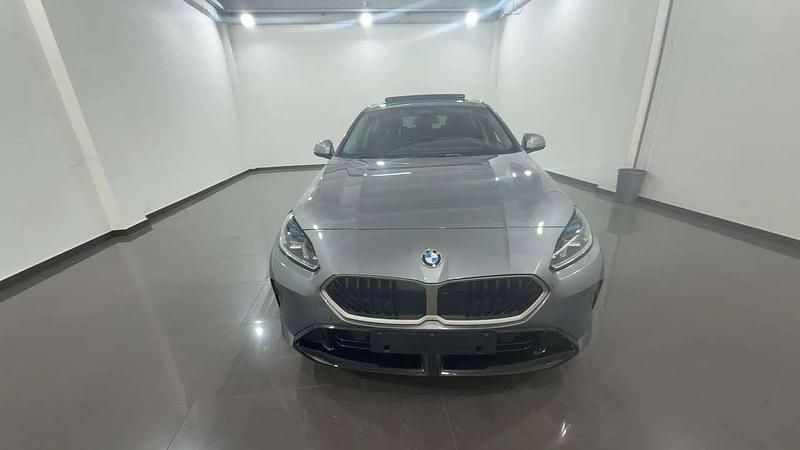 Usata BMW 120 M Sport 163 CV (119 kW) 2025 Grigio Utilitaria
