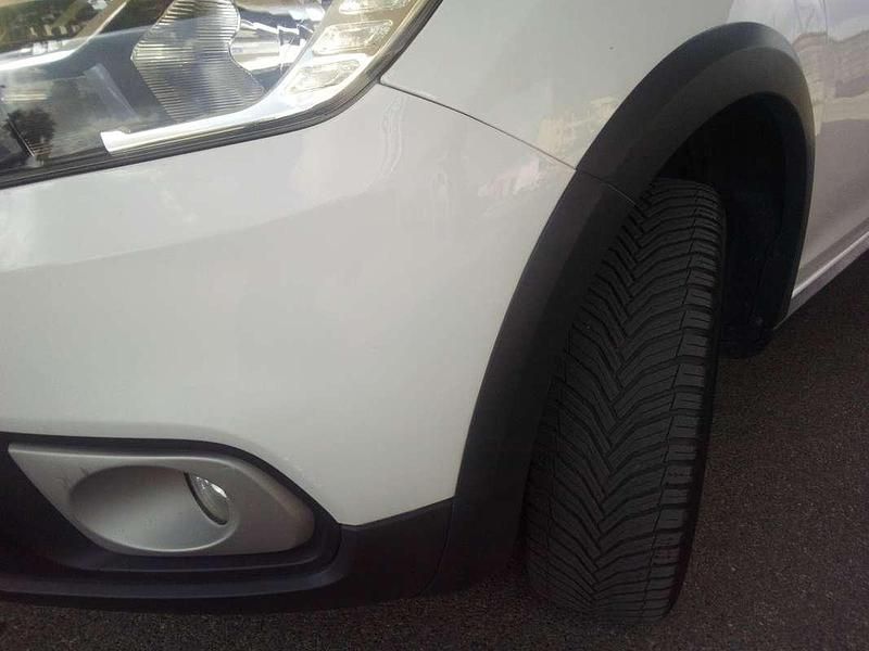 Usata Dacia Sandero Stepway 90 CV (66 kW) 2018 Bianco Berlina
