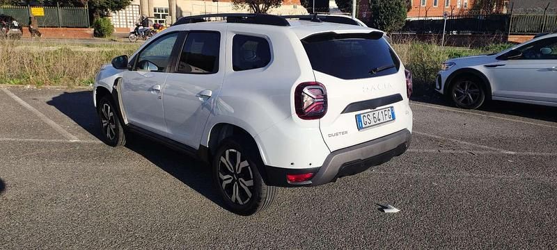 Usata Dacia Duster Journey 101 CV (74 kW) 2024 SUV