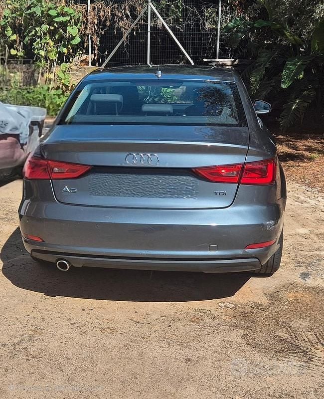 Usata Audi A3 105 CV (77 kW) 2015 Grigio Berlina