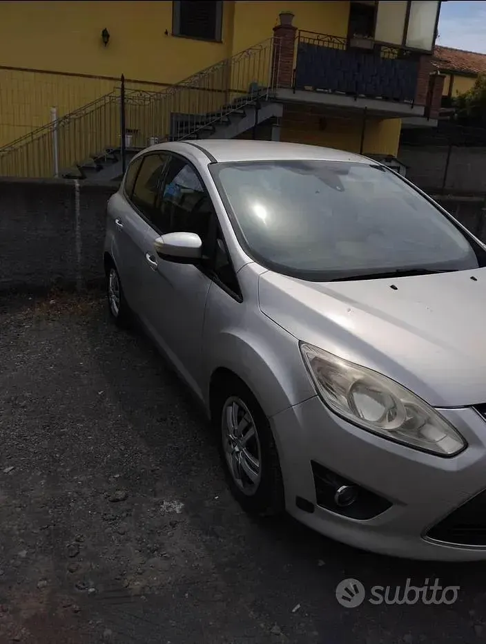 Usata Ford C-MAX 125 CV (91 kW) 2015 Monovolume