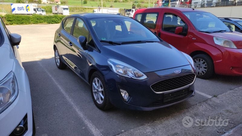 Blu Usata 2019 Ford Fiesta Due volumi | 10.000 € (Buon prezzo) - Immagine 1/3