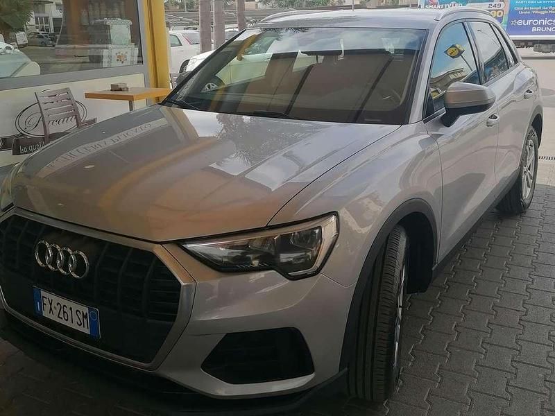Usata Audi Q3 Business 150 CV (110 kW) 2019 Argento SUV