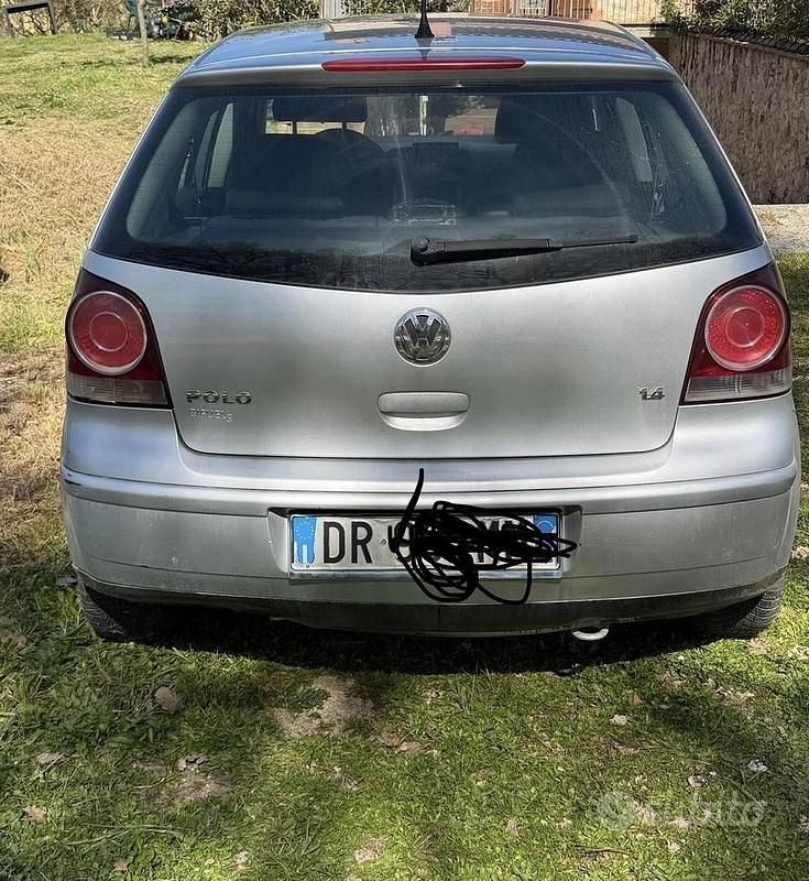 Usata VW Polo 80 CV (58 kW) 2009 Grigio Utilitaria