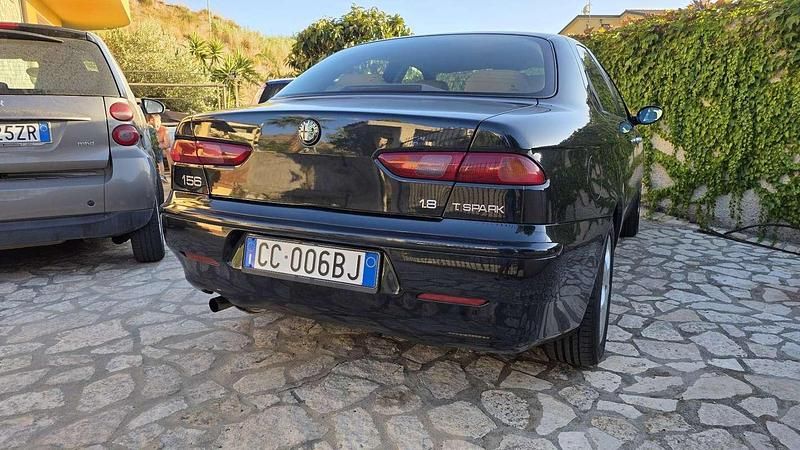 Usata Alfa Romeo 156 Distinctive 140 CV (102 kW) 2002 Berlina