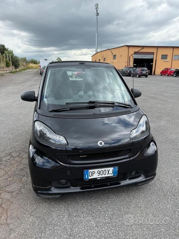 Usata Smart ForTwo Cabrio Brabus 98 CV (72 kW) 2008 Nero Cabrio