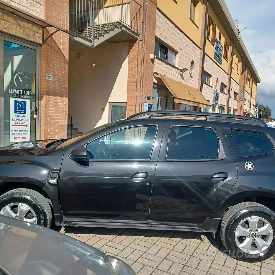 Usata Dacia Duster 101 CV (74 kW) 2021 Nero SUV