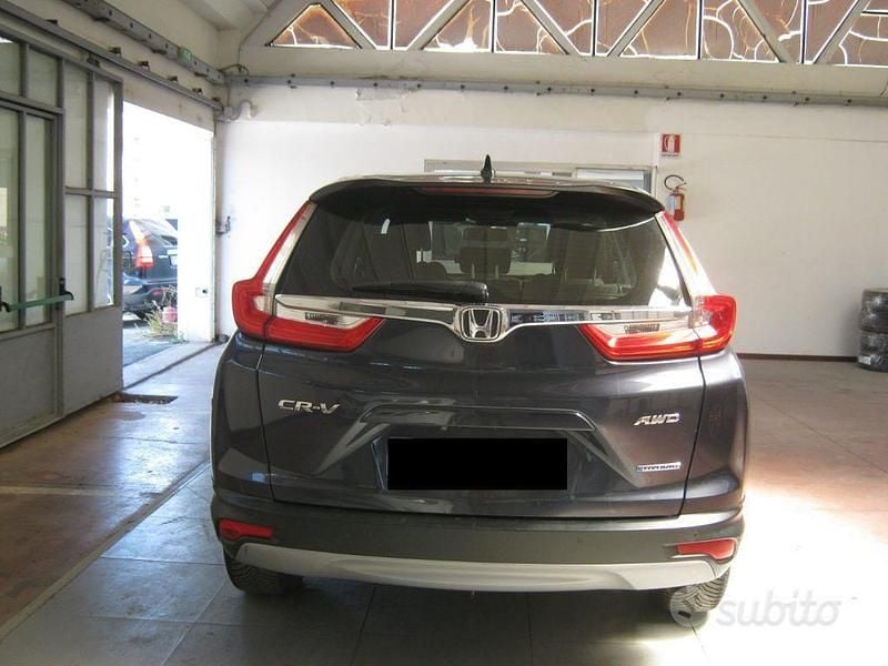 Usata Honda CR-V Elegance 145 CV (106 kW) 2019 Blu SUV