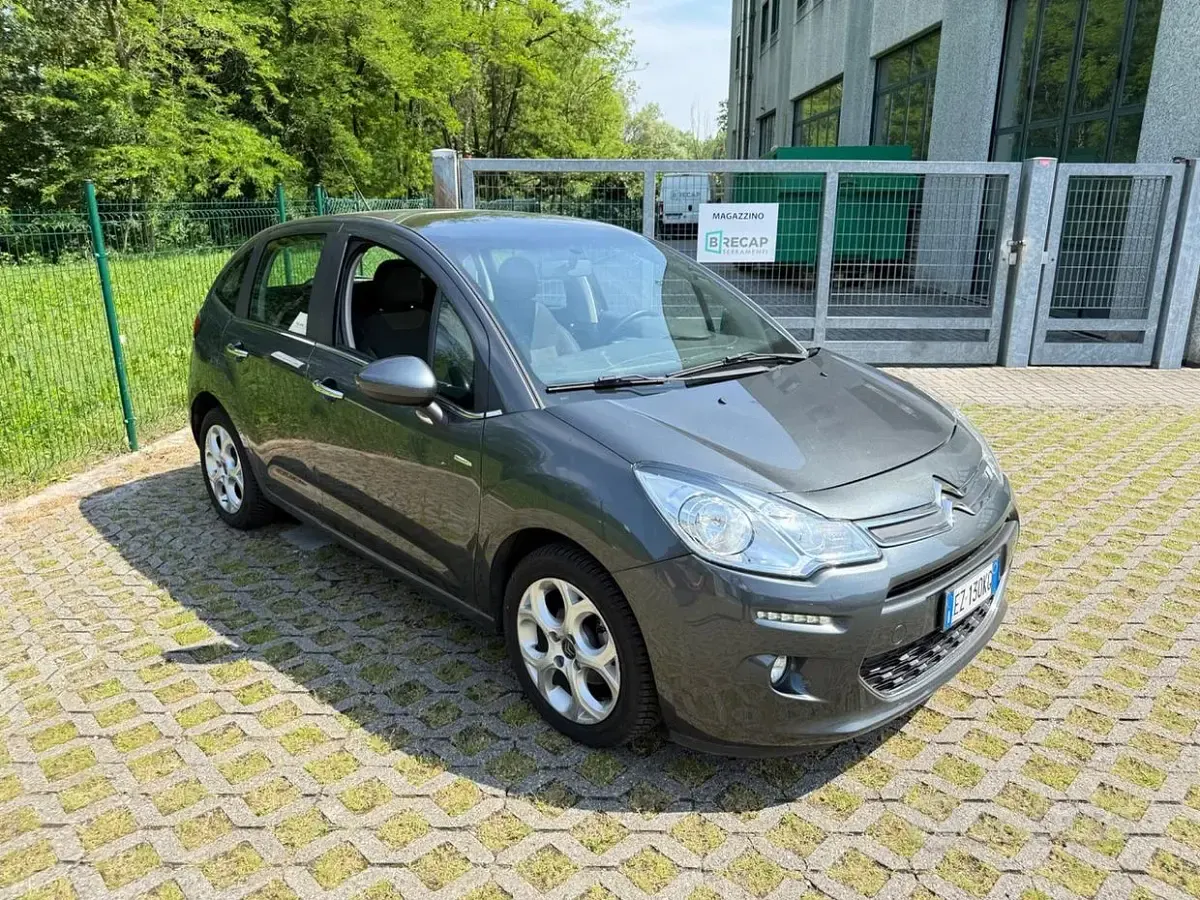 Usata Citroën C3 PureTech 82 CV (60 kW) 2015 Nero Berlina
