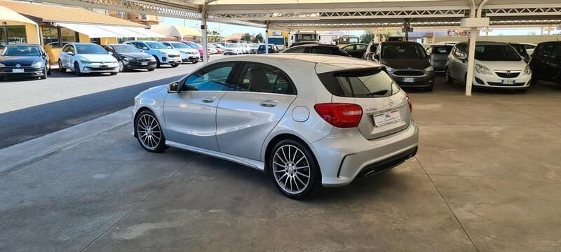 Usata Mercedes A200 Premium 136 CV (100 kW) 2015 Argento Berlina
