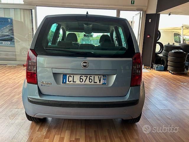 Usata Fiat Idea 95 CV (69 kW) 2004 Blu Monovolume