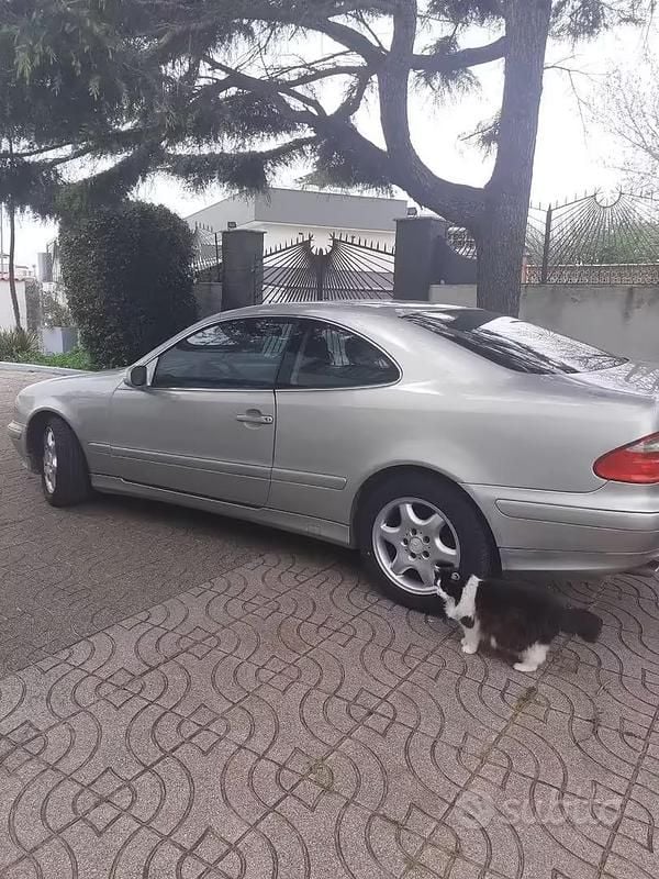 Usata Mercedes CLK200 2001 Grigio Coupé