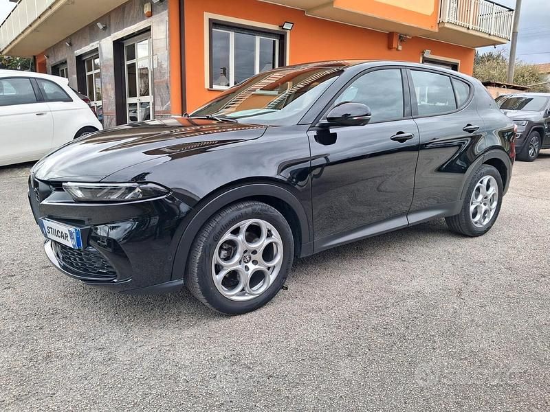 Usata Alfa Romeo Tonale Sprint 131 CV (96 kW) 2023 Nero SUV