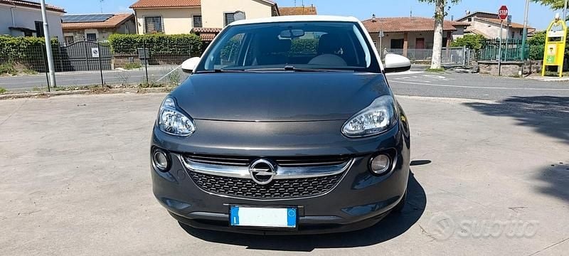 Usata Opel Adam Jam 87 CV (63 kW) 2015 Marrone Utilitaria