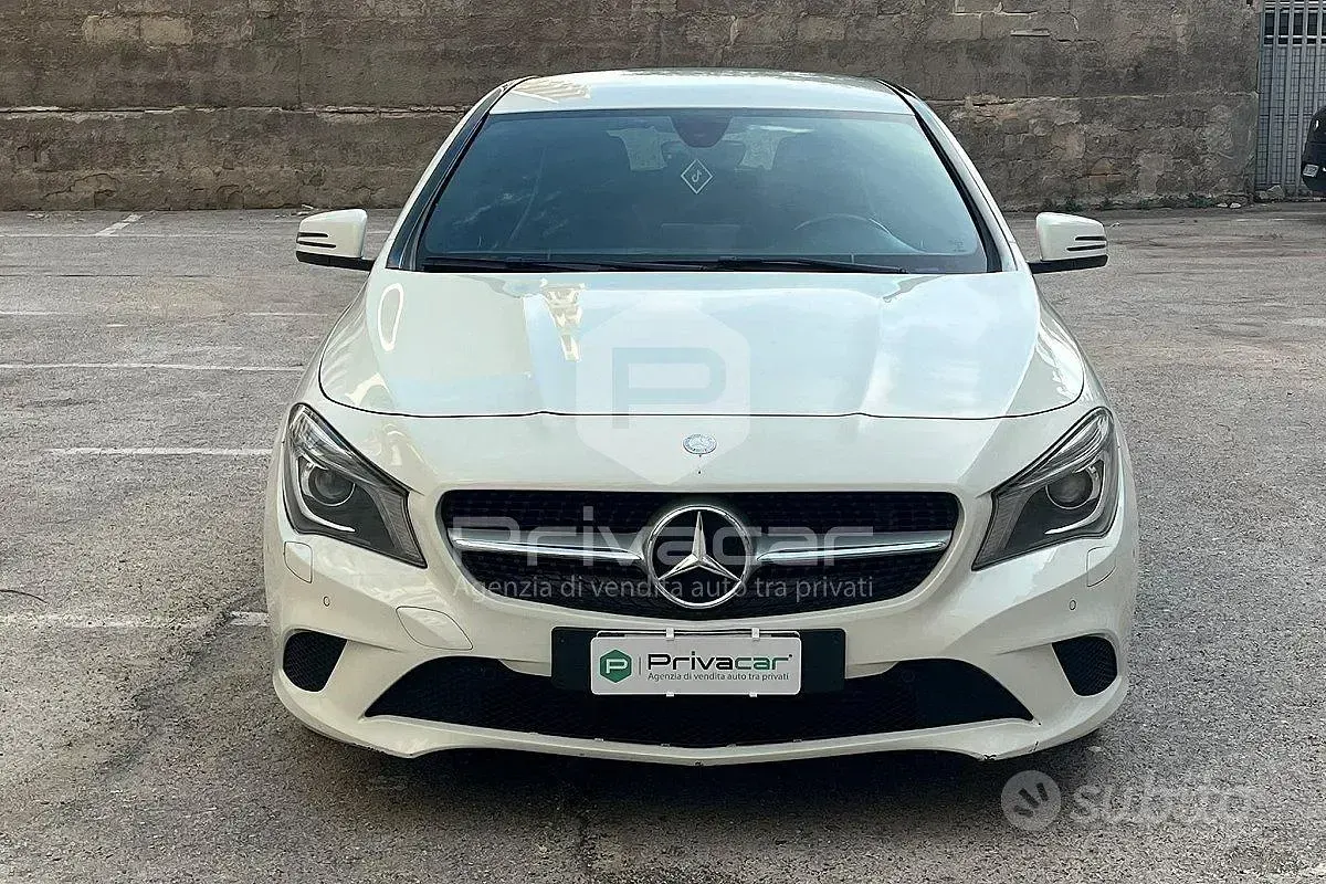 Usata Mercedes CLA200 Premium 136 CV (100 kW) 2016 Bianco Coupé