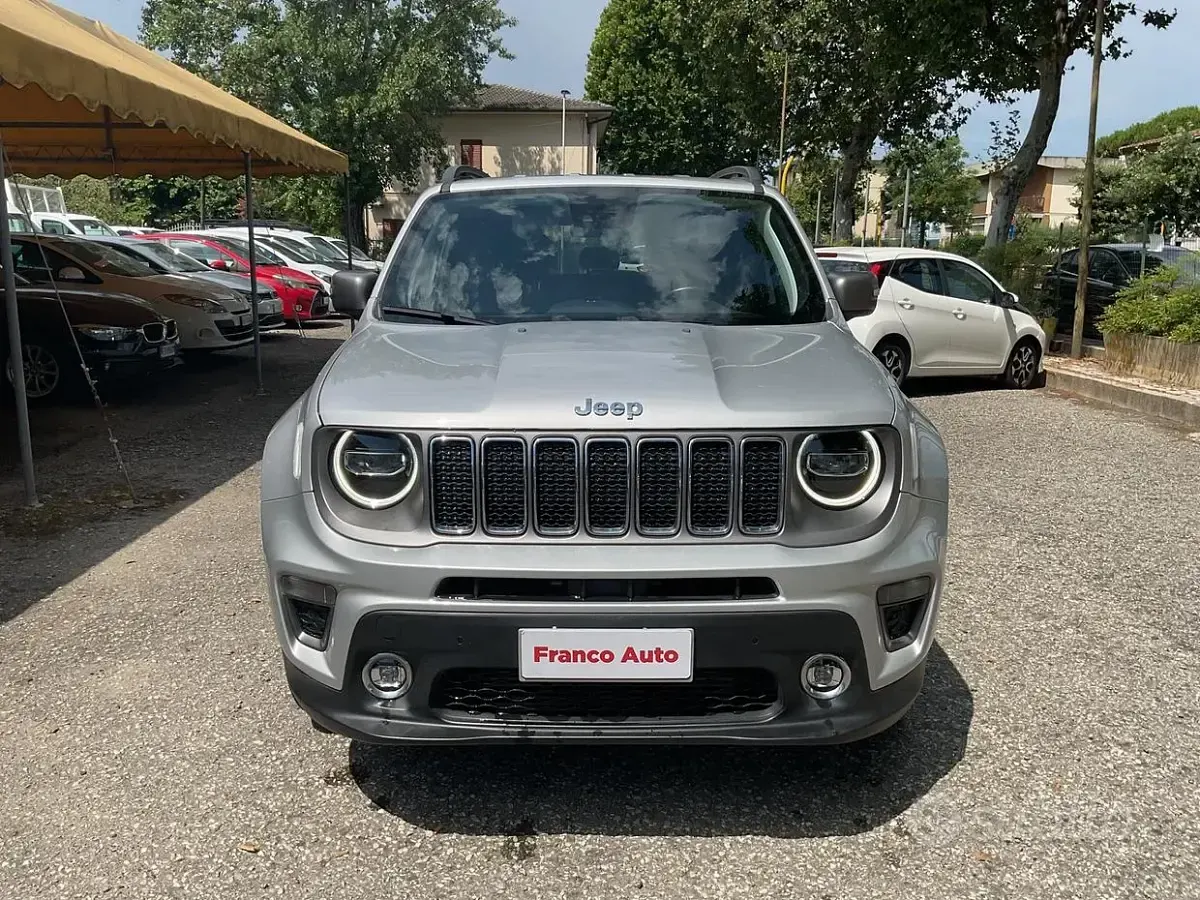 Usata Jeep Renegade Limited 140 CV (102 kW) 2019 Grigio SUV