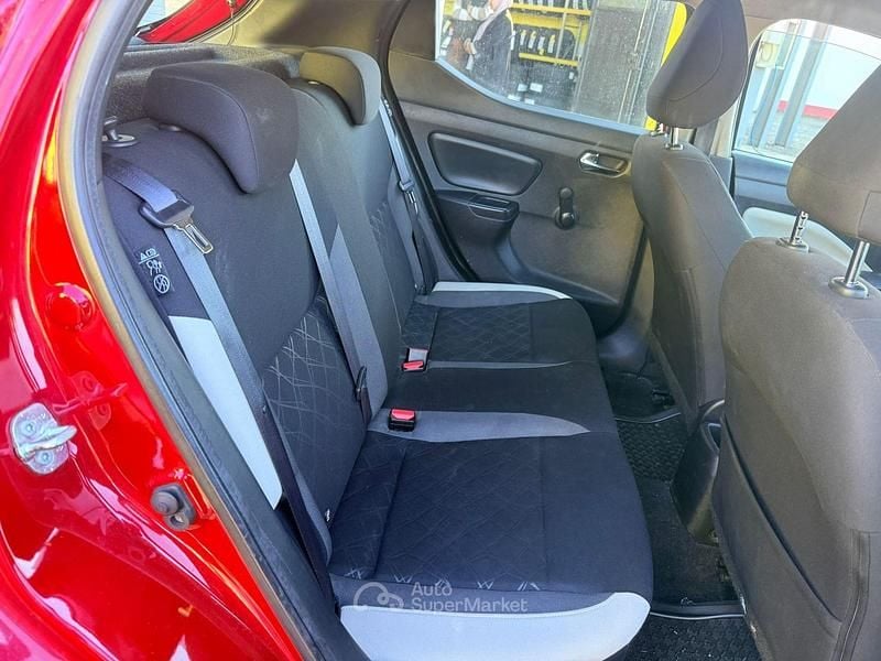 Usata Nissan Micra 71 CV (52 kW) 2018 Rosso Utilitaria