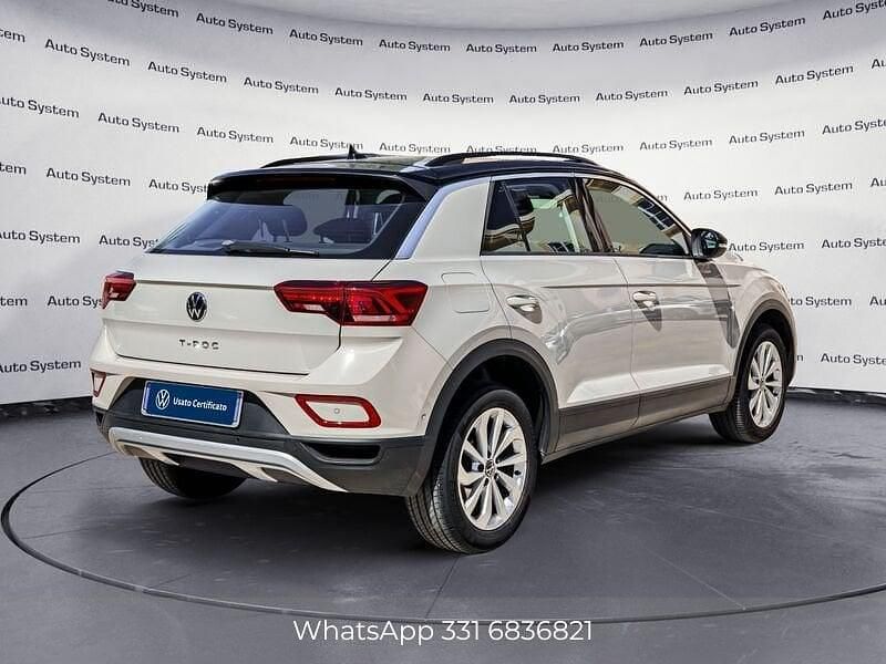 Usata VW T-Roc Life 110 CV (80 kW) 2022 Ascot grey SUV