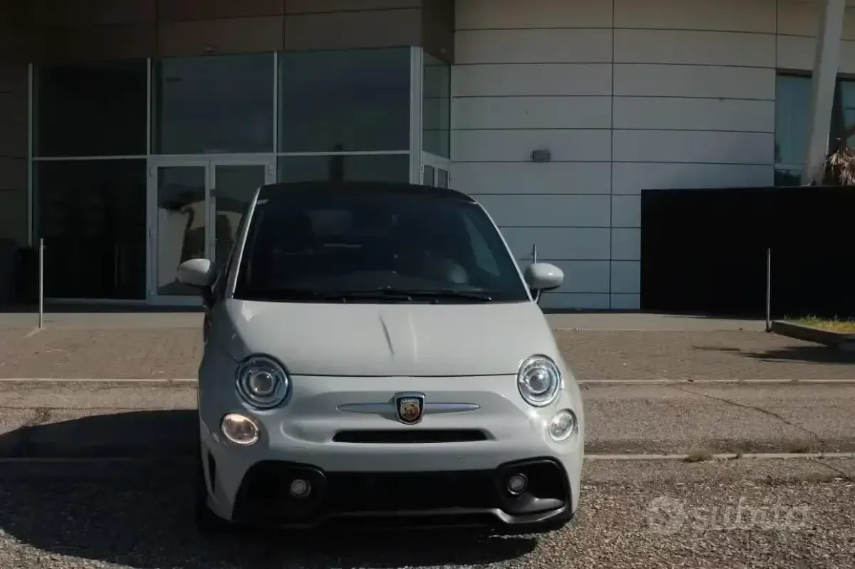Usata Abarth 595 145 CV (106 kW) 2021 Grigio Berlina