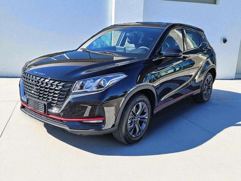 Usata DFSK Glory 500 106 CV (77 kW) 2024 Nero metallizzato Berlina