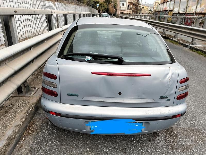 Usata Fiat Brava 105 CV (77 kW) 2001 Grigio Utilitaria