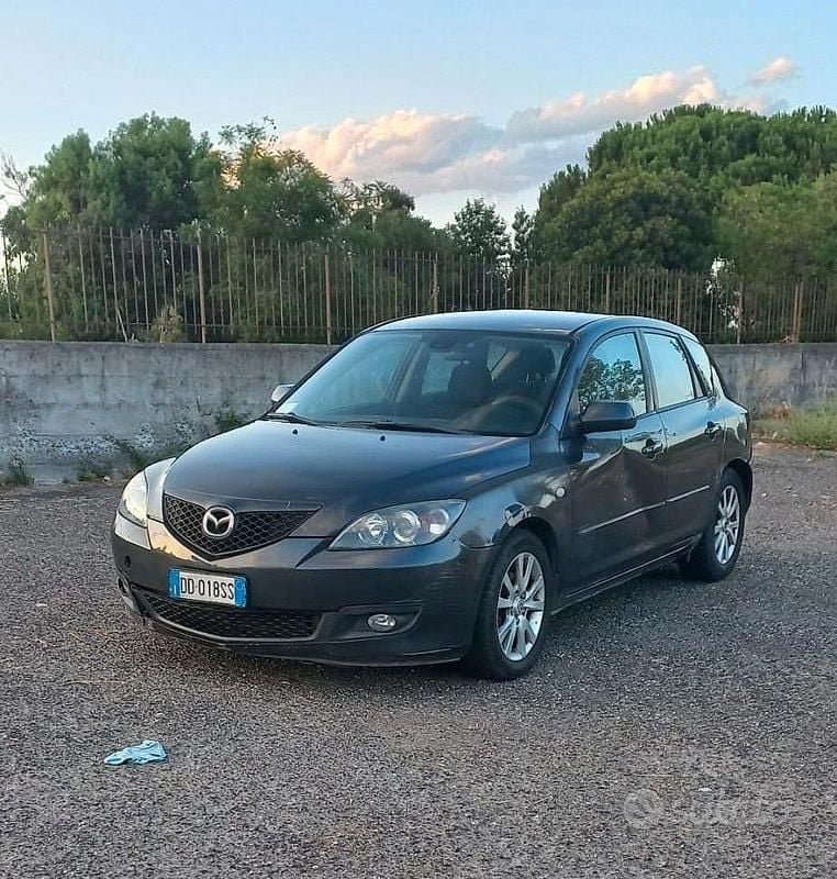 Usata Mazda 3 105 CV (77 kW) 2006 Grigio Berlina