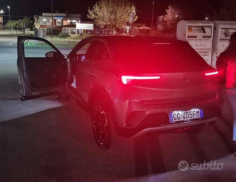 Usata Opel Mokka 110 CV (80 kW) 2021 Grigio SUV