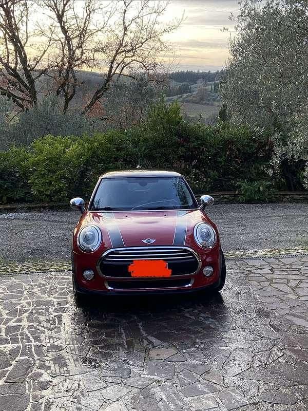 Usata Mini Cooper D 116 CV (85 kW) 2015 Rosso Utilitaria