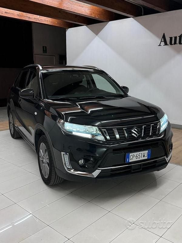 Usata Suzuki Vitara 2023 Nero Utilitaria