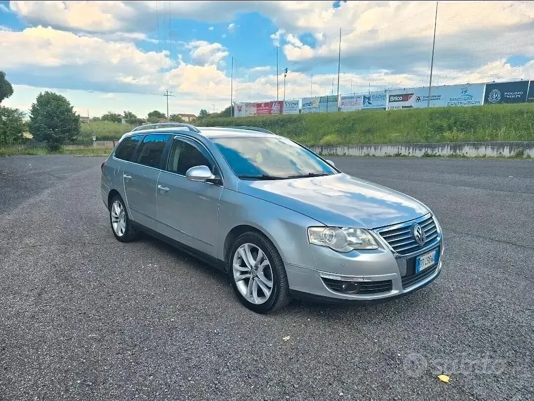Usata VW Passat Highline 140 CV (102 kW) 2007 Argento Station wagon