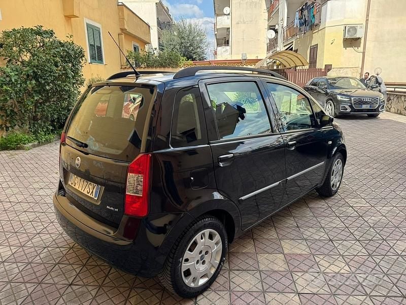 Usata Fiat Idea Dynamic 90 CV (66 kW) 2005 Nero Monovolume