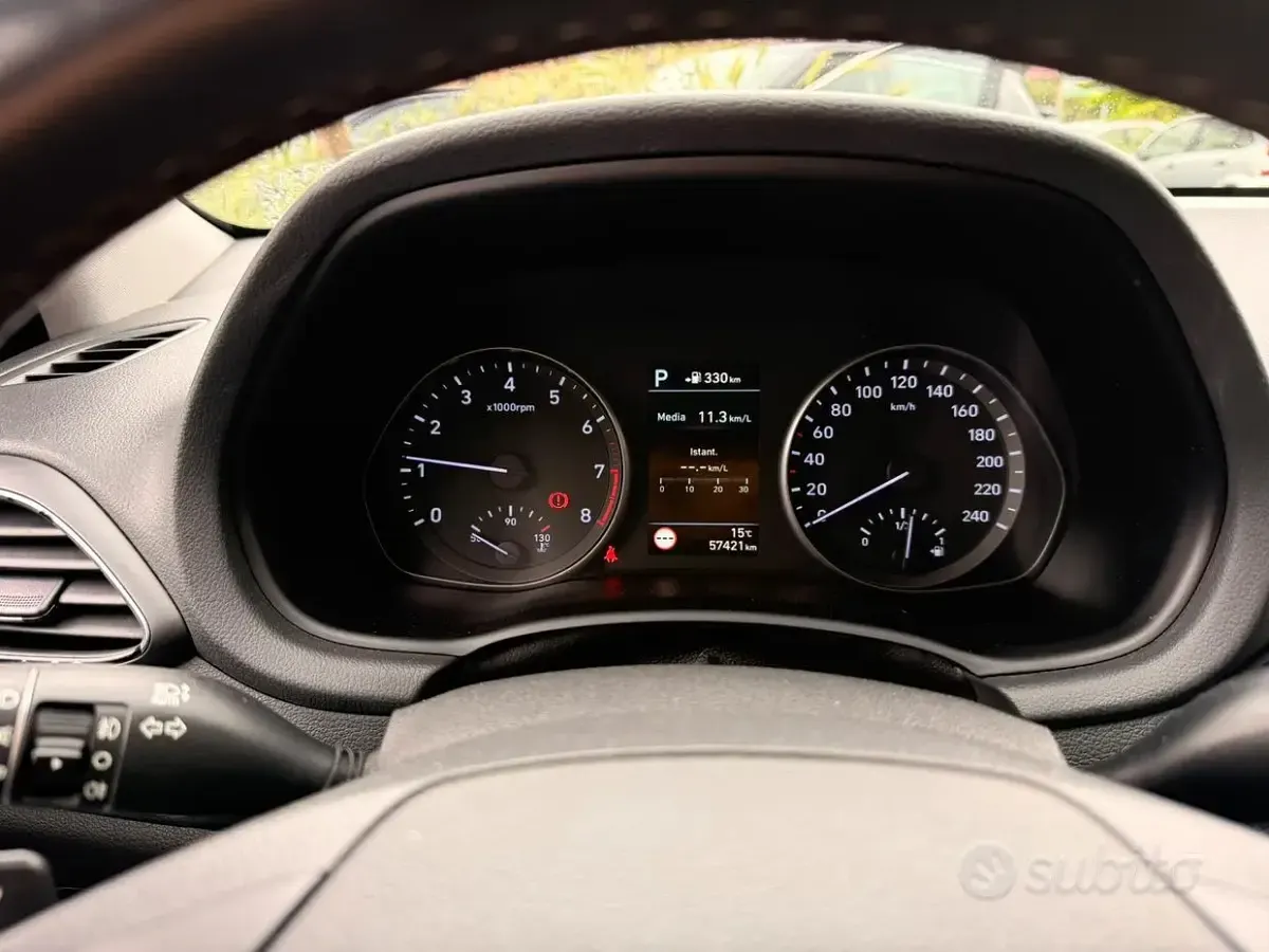 Usata Hyundai i30 140 CV (102 kW) 2018 Blu Berlina