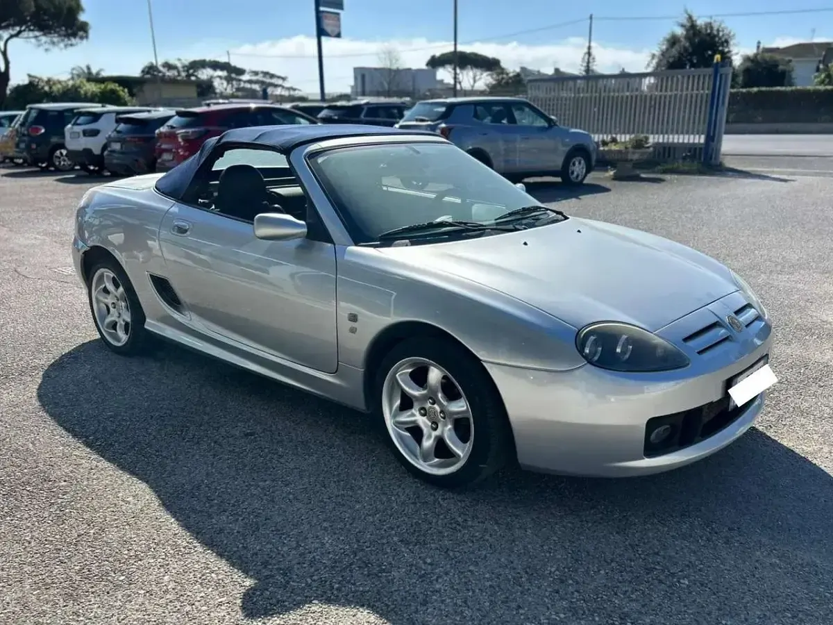 Usata MG TF 116 CV (85 kW) 2004 Grigio Cabrio