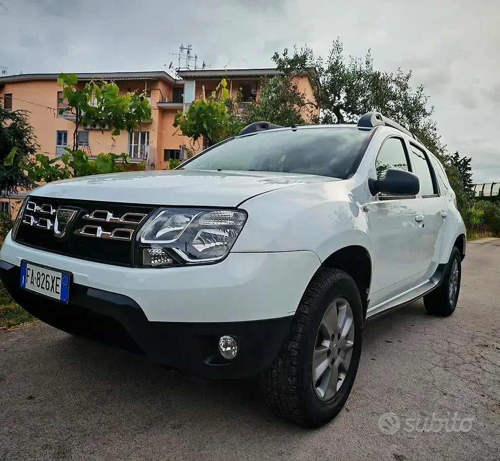 Usata Dacia Duster Prestige 109 CV (80 kW) 2016 Bianco SUV