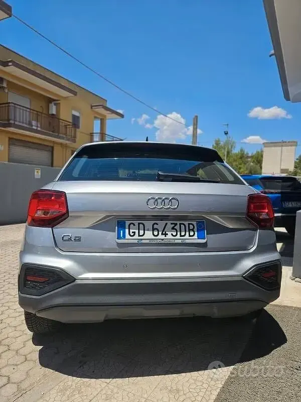 Usata Audi Q2 Business 150 CV (110 kW) 2020 Grigio SUV