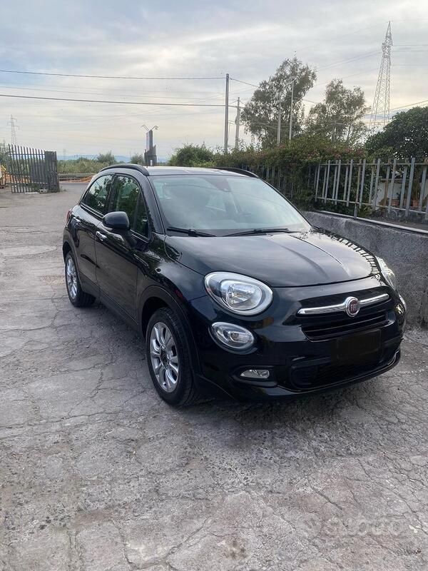 Nero Usata 2015 Fiat 1600 Due volumi | 10.900 € (Cara) - Immagine 1/4