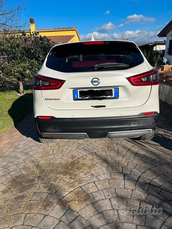 Usata Nissan Qashqai 116 CV (85 kW) 2019 Bianco SUV