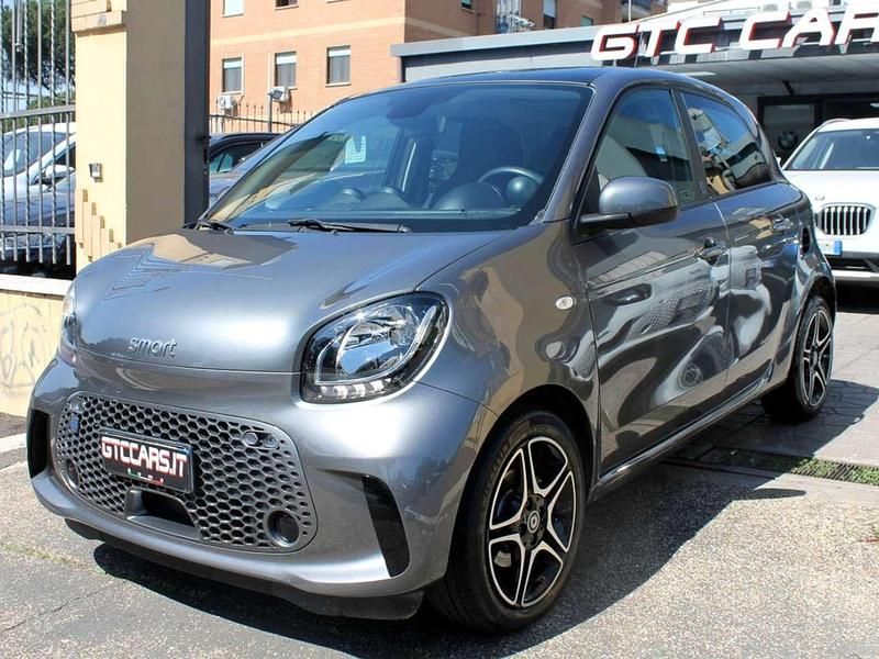 Usata Smart ForFour Electric Drive Pulse 41 kW (56 CV) 2022 Grigio scuro Utilitaria