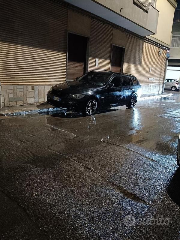 Usata BMW 320 2008 Nero Station wagon